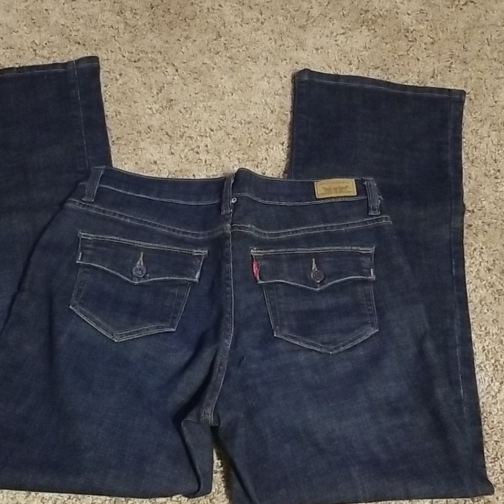 Jeans - Picture 2 of 3